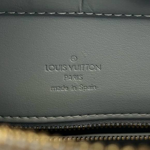 Louis Vuitton Monogram Vernis Houston - Picture 10 of 13